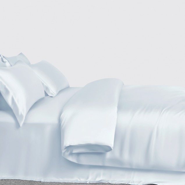 Alice Blue 3 PCS 22 Momme Mulberry Silk Duvet Cover Set for Sale Alice Blue 3 PCS 22 Momme Mulberry Silk Duvet Cover Set for Sale