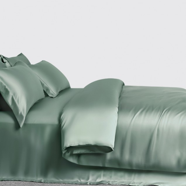 Celadon Green 3 PCS 22 Momme Mulberry Silk Duvet Cover Set for Sale Celadon Green 3 PCS 22 Momme Mulberry Silk Duvet Cover Set for Sale