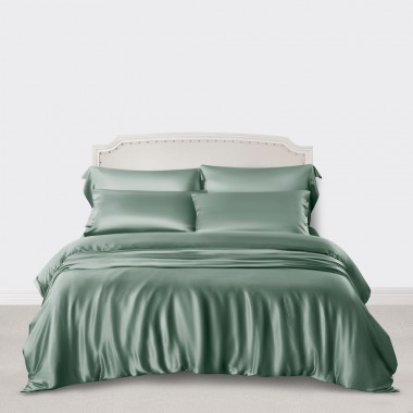Celadon Green 3 PCS 22 Momme Mulberry Silk Duvet Cover Set for Sale