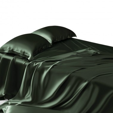 Hunter Green 22 Momme Mulberry Silk Sheet Set for Sale