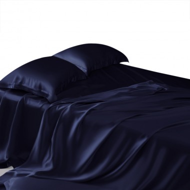 Navy 22 Momme Mulberry Silk Sheet Set for Sale