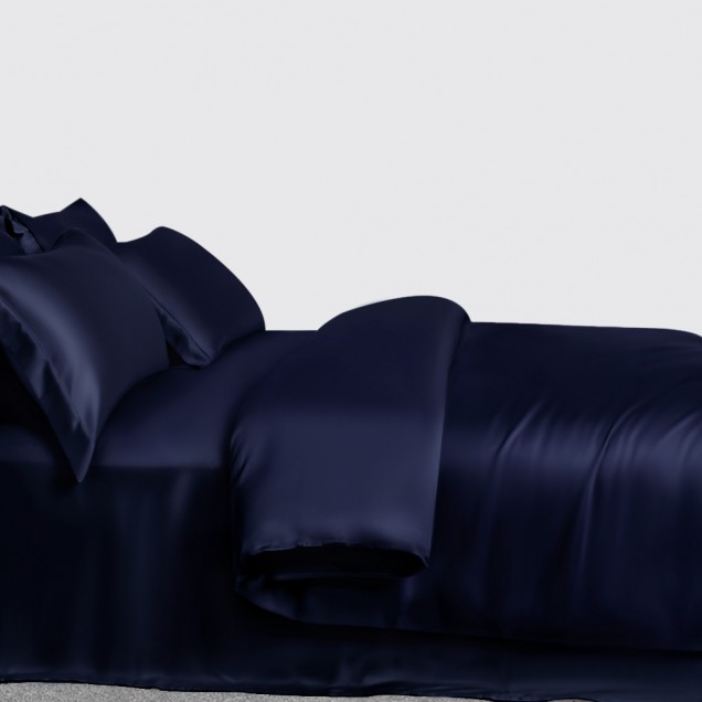 Navy 3 PCS 22 Momme Mulberry Silk Duvet Cover Set for Sale Navy 3 PCS 22 Momme Mulberry Silk Duvet Cover Set for Sale