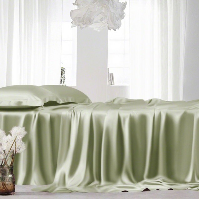 Sage Green 22 Momme Mulberry Silk Sheet Set for Sale Sage Green 22 Momme Mulberry Silk Sheet Set for Sale