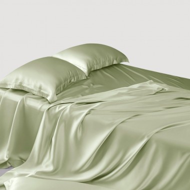 Sage Green 22 Momme Mulberry Silk Sheet Set for Sale