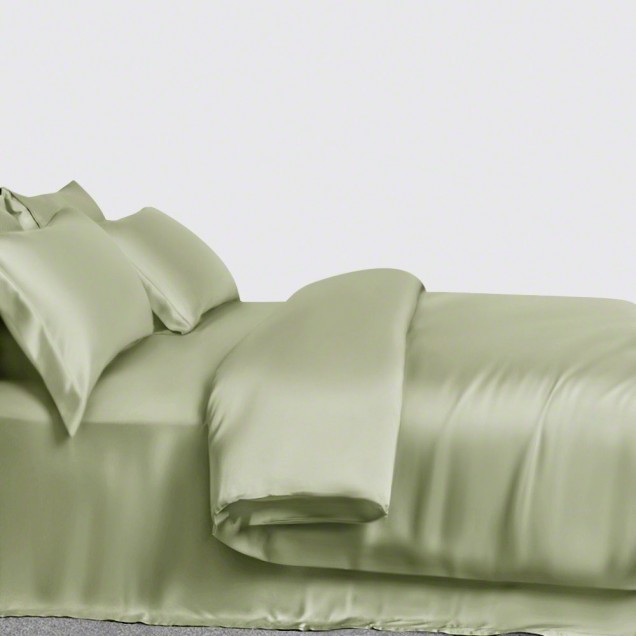 Sage Green 3 PCS 22 Momme Mulberry Silk Duvet Cover Set for Sale Sage Green 3 PCS 22 Momme Mulberry Silk Duvet Cover Set for Sale