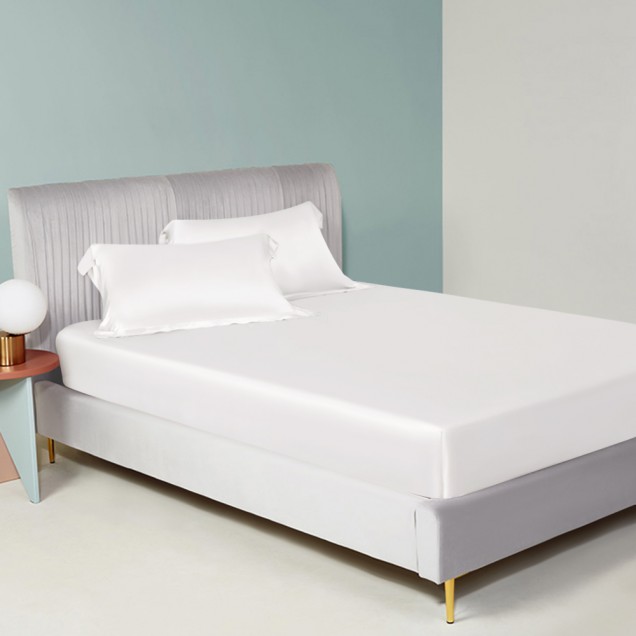 White 22 Momme Mulberry Silk Sheet Set for Sale White 22 Momme Mulberry Silk Sheet Set for Sale